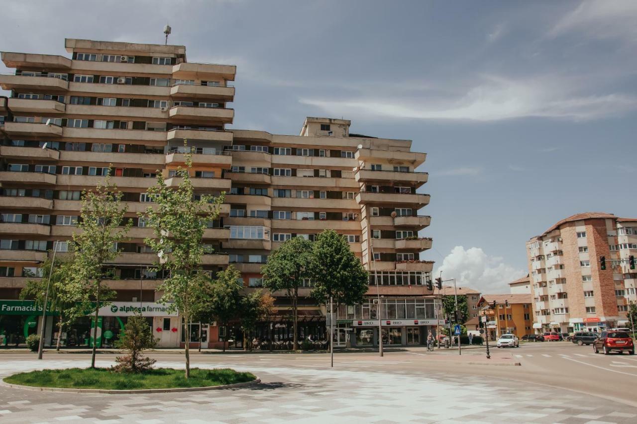 Апартаменты Apartament 1 Decembrie Алба-Юлия Экстерьер фото
