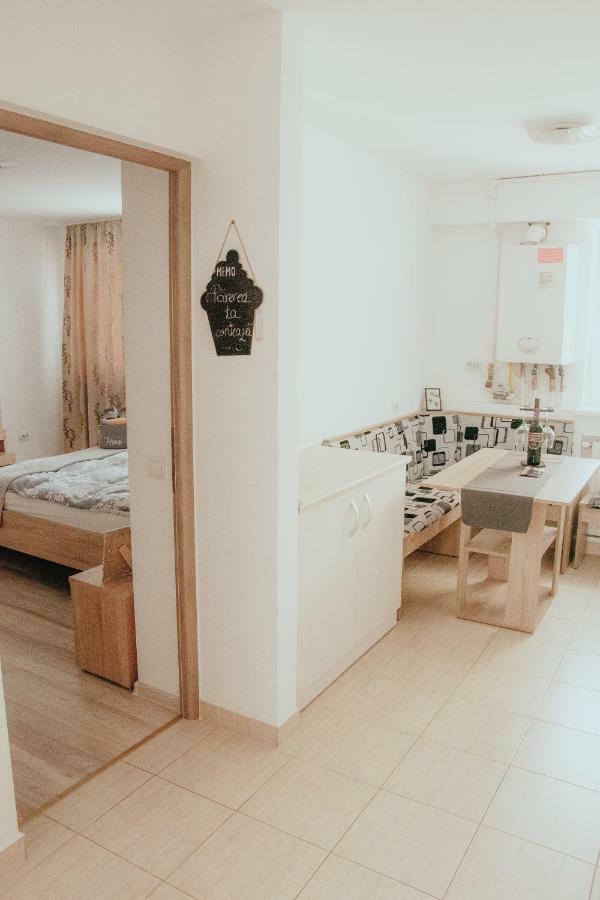 Апартаменты Apartament 1 Decembrie Алба-Юлия Экстерьер фото